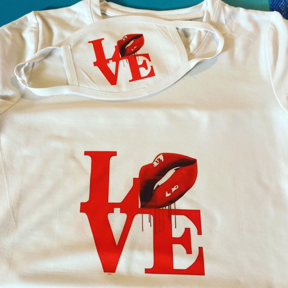 Tshirt Love Design with Mask